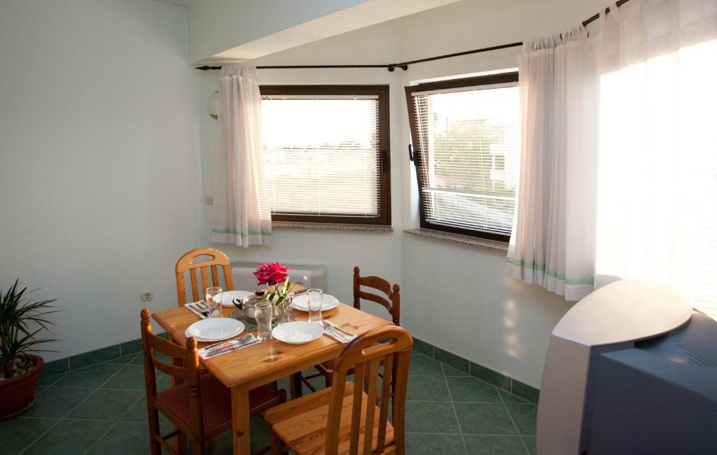 Apartments Cetina สปลิท ภายนอก รูปภาพ