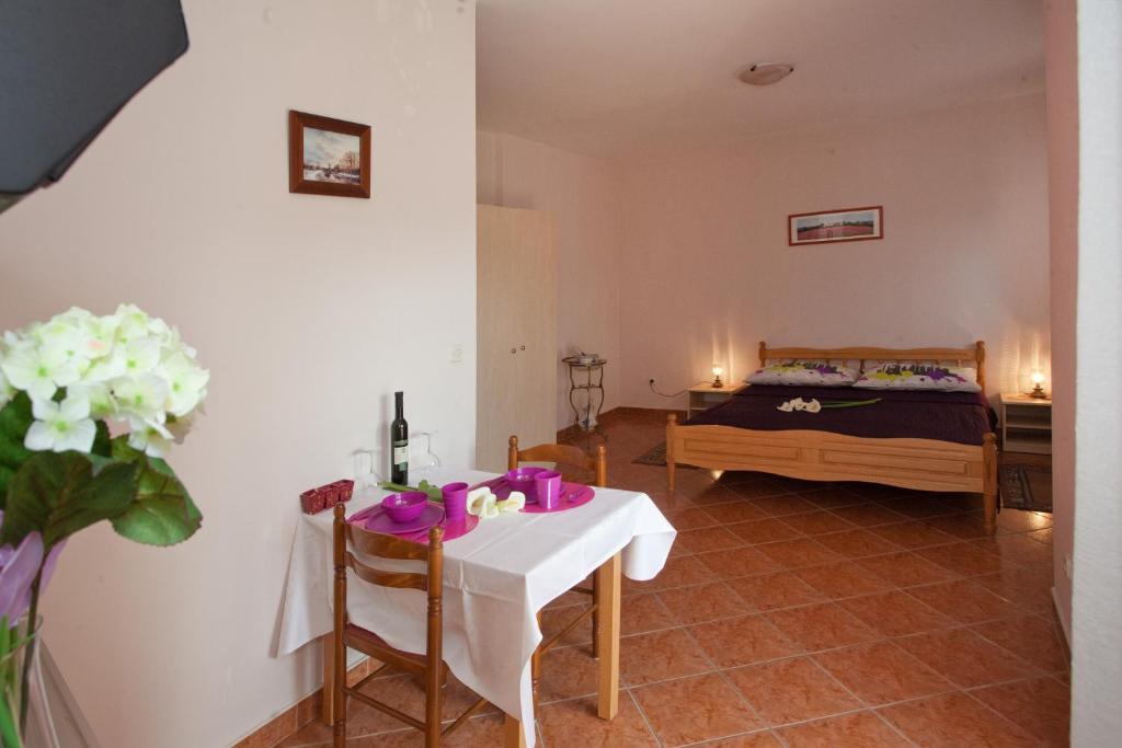 Apartments Cetina สปลิท ห้อง รูปภาพ